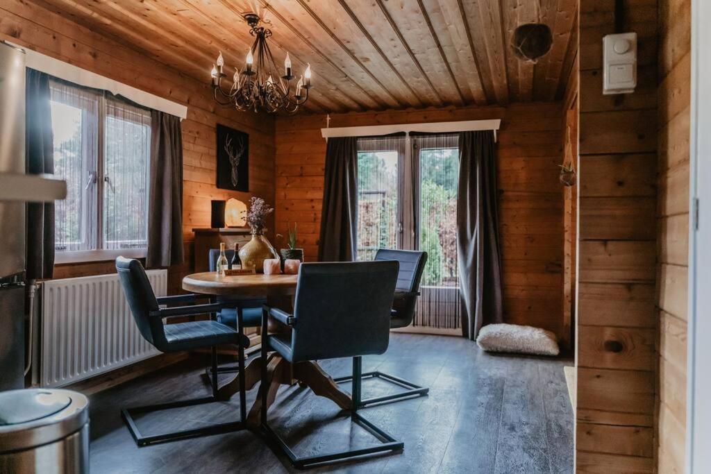 Cosy And Romantic Forest House Met Sauna Op De Veluwe 皮滕 外观 照片